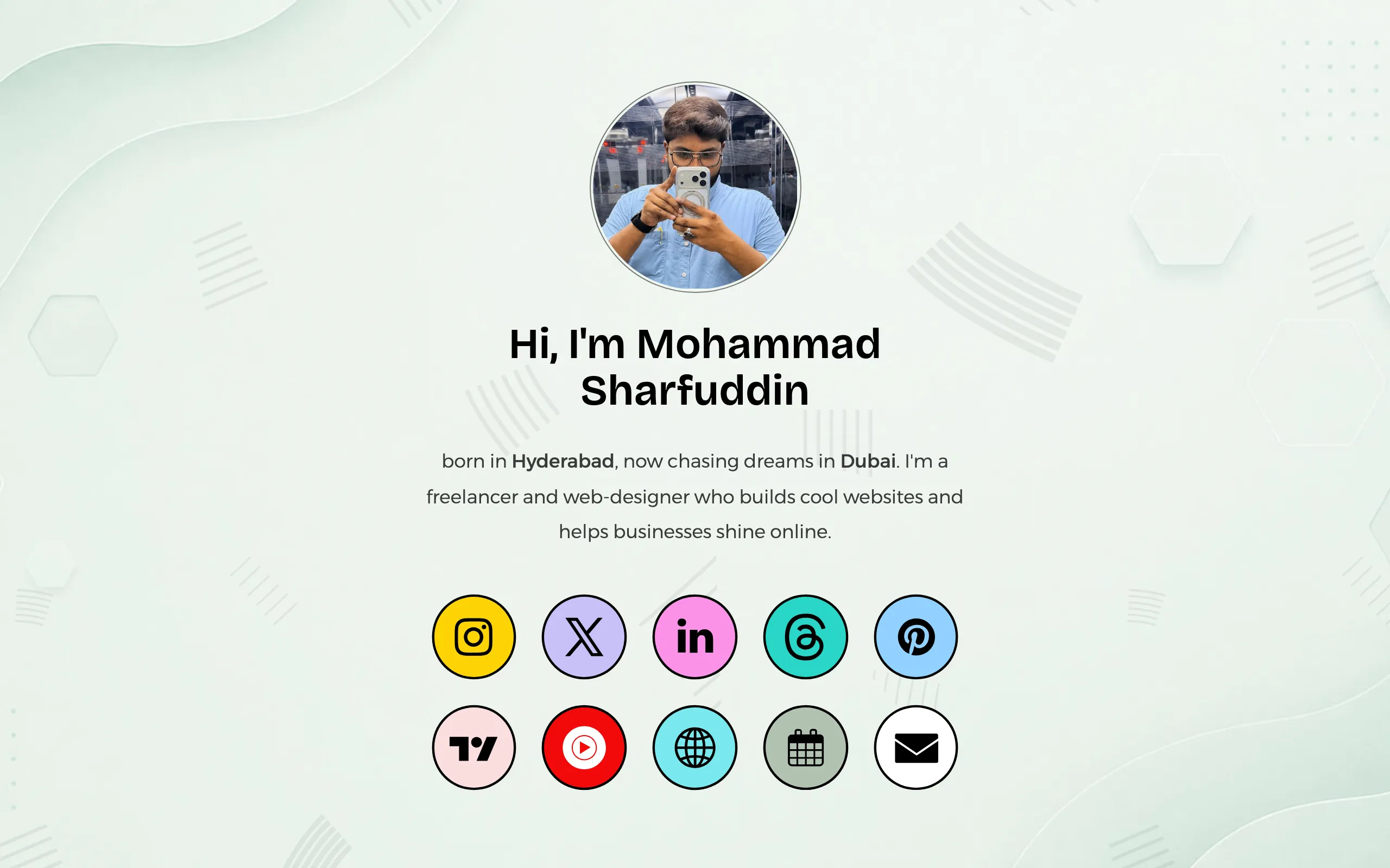 Screenshot of Mohammad Sharfuddin | Chasing Joy in Dubai – Making Moments, Not Memories